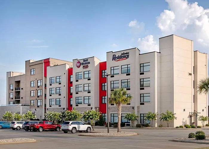 Best Western Plus Executive Residency Rigby'S Water World Hotel