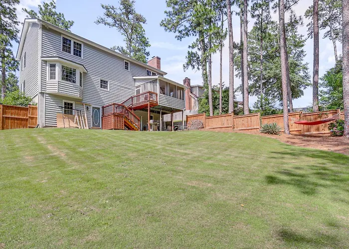 Pool & Tennis Court Access: Home In Warner Robins